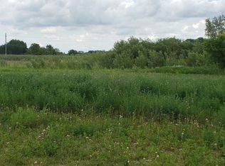 801 Trophy Lake Dr, New Germany, MN 55367