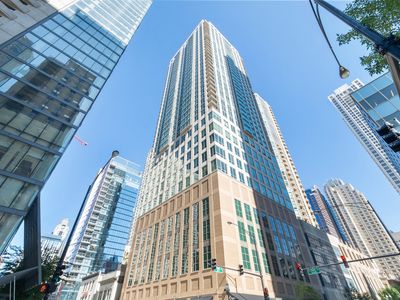 2 E Erie St APT 2505, Chicago, IL, 60611