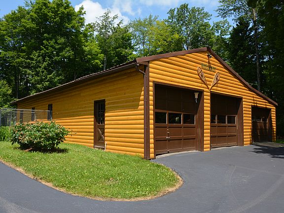 6 car garage w/workshop