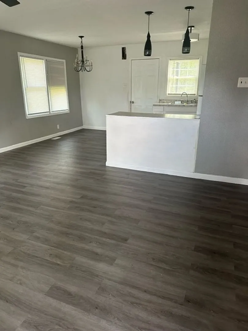 505 Marcella Dr. — Photo 2