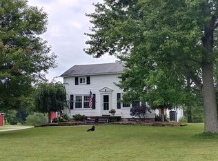 6569 Corey Hunt Rd, Bristolville, OH 44402