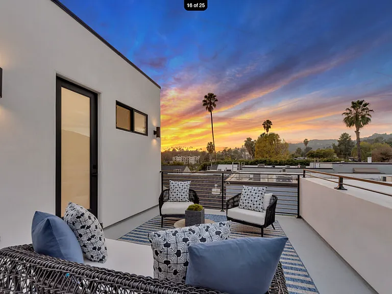 6327 1/2 Primrose Ave — Photo 18