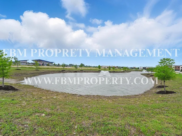 2128 Layla Dr — Photo 6