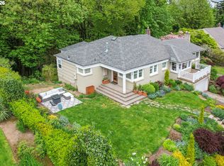 5321 SW Menefee Dr, Portland, OR 97239