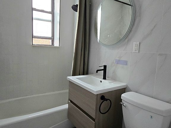3rd image of 65-50 Wetherole St #4W
