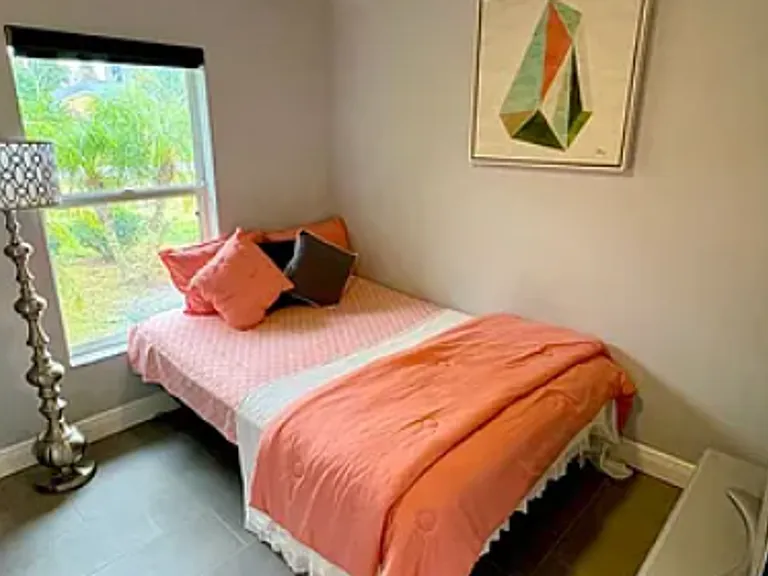 2450 SW Cameo Blvd — Photo 12