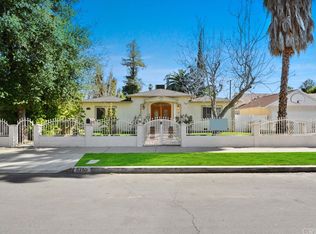 5750 Mammoth Ave, Valley Glen, CA 91401