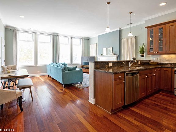 4th image of 4104 N Western Ave APT 2S