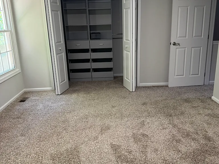 1045 Wingate Ct — Photo 12