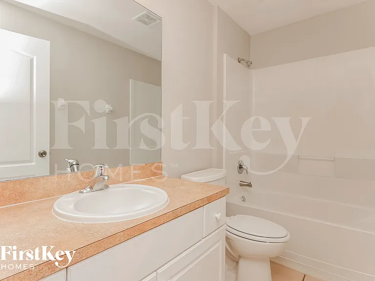 6006 Dora Ave N — Photo 16
