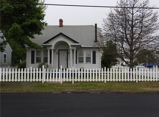 108 York Ave, Pawtucket, RI 02860