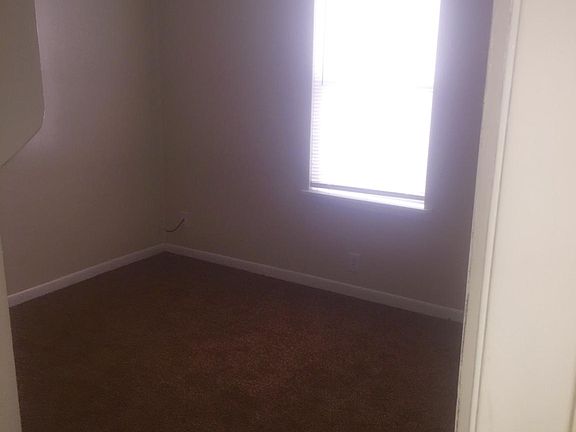 5th image of 1304 Jefferson St