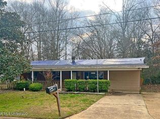 1423 Woody Dr, Jackson, MS 39212