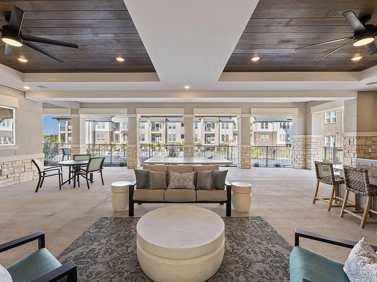 The Royalton at Chapel Creek — Photo 12