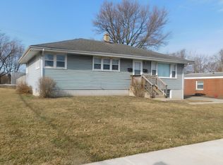 902 N Wood St, Griffith, IN
