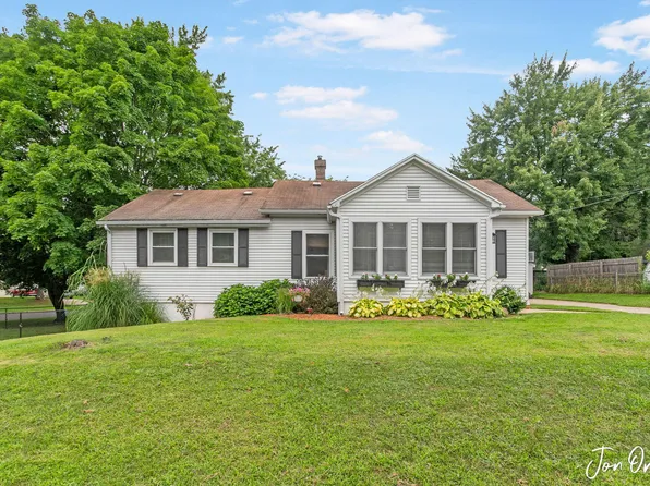 3313 Chestnut Ave SW, Grandville, MI 49418