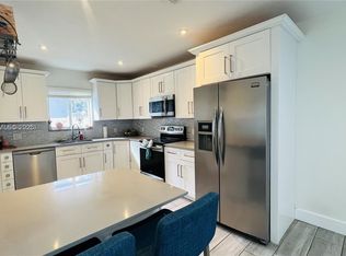 911 N 14th Ave, Hollywood, FL 33020
