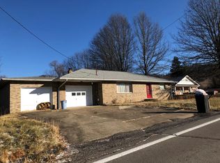 82 Paducah Dr, New Martinsville, WV 26155