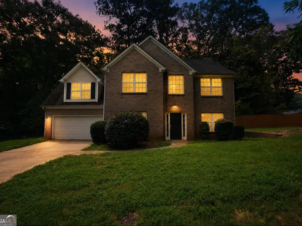 5499 Sigman St, Stone Mountain, GA 30083