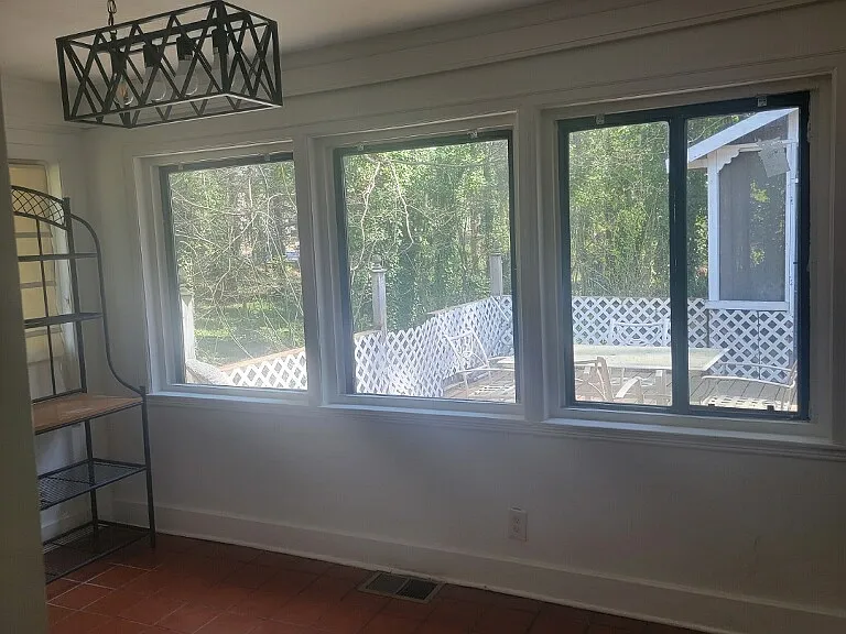 4441 Cascade Rd SW — Photo 9