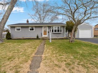 53 Tarawa Dr, Warwick, RI 02886