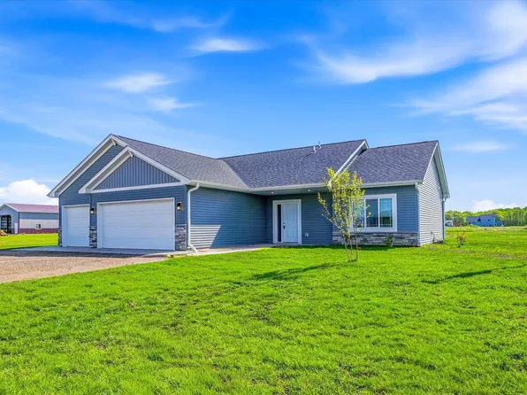 8594 Dolphin Rd, Princeton, MN 55371