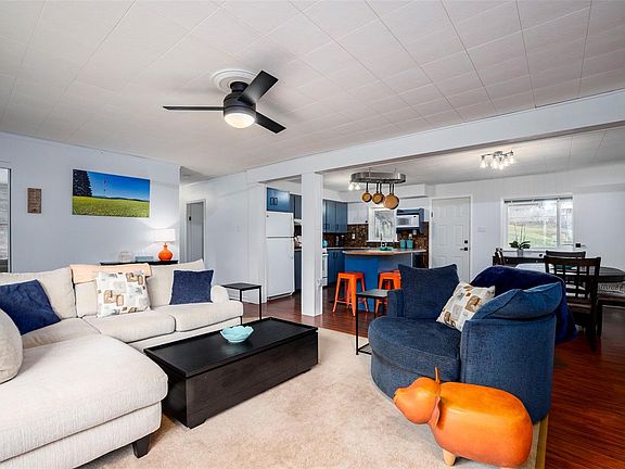 5th image of 134 Roberta Rd W