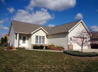 5020 Boxwood Ln, Appleton, WI 54913