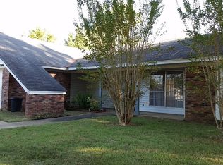 220 Meadow Ln, Jackson, MS 39212