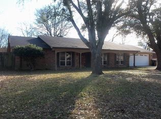 404 Crystal St, Longview, TX 75604