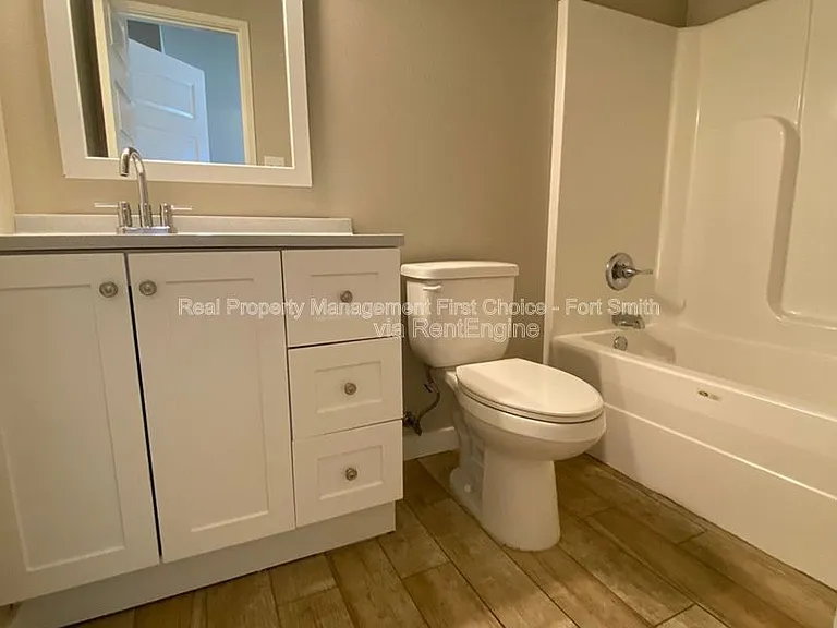 1608 S P St #B — Photo 13
