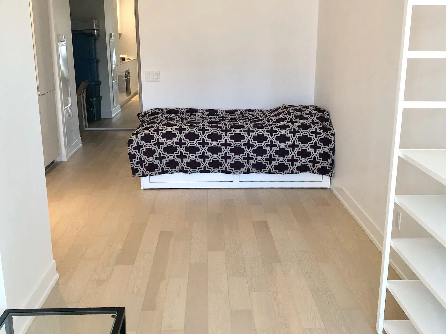 Studio, $2,100 — Photo 2