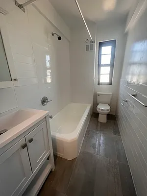 Rented by Bohemia Realty Group | media 8