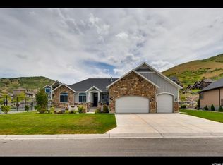 5537 W Lake Ridge Cir, Herriman, UT 84096
