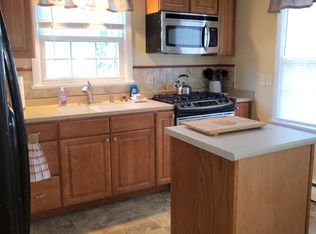 12 Fairfax St, Bangor, ME 04401