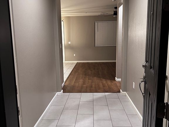 Entry way