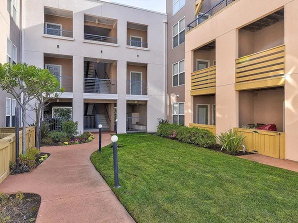 Laurel Theatre Apartments, 1500 Laurel St #218, San Carlos, CA 94070