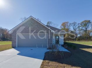 18817 Seabiscuit Ln, Zachary, LA 70791