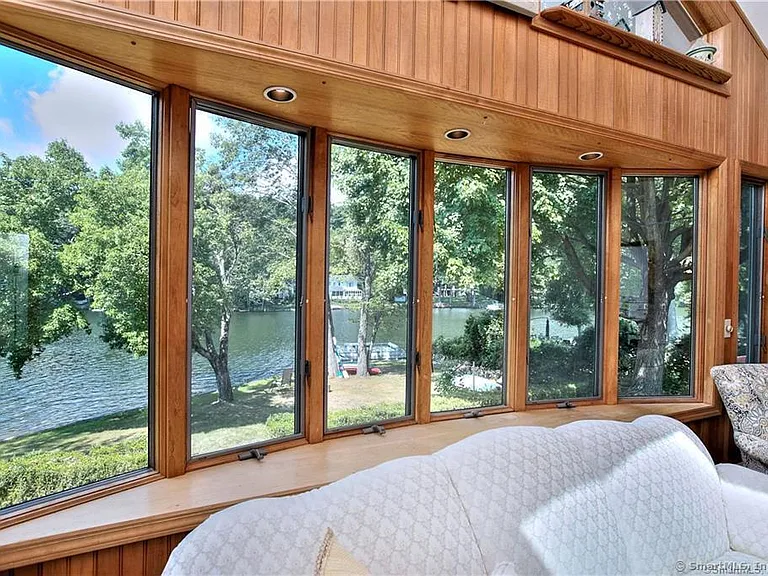 151 Sasapequan Rd — Photo 5