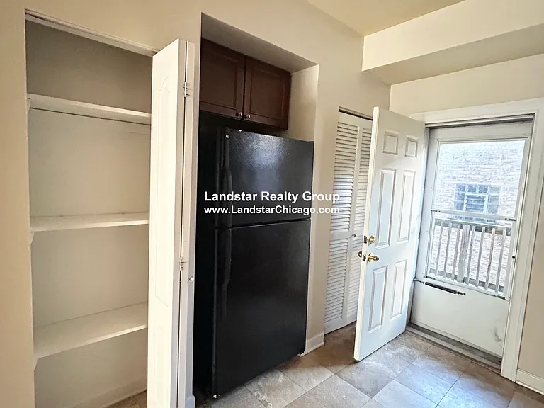 7460 N Greenview Ave #2 — Photo 7