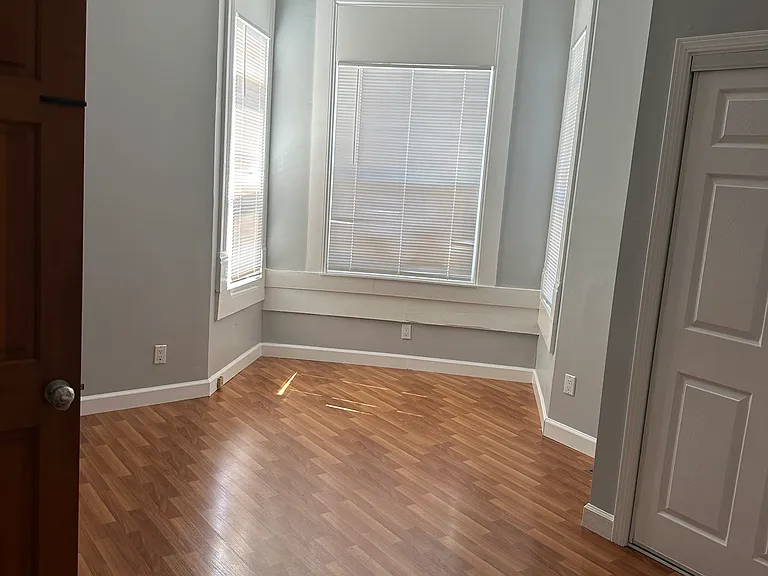 2203 8th Ave #2 — Photo 1