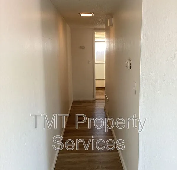 5519 Keoncrest Cir #4 — Photo 5