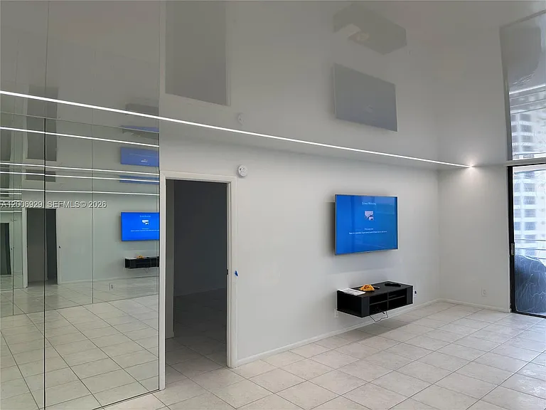 600 Three Islands Blvd #1113 — Photo 11