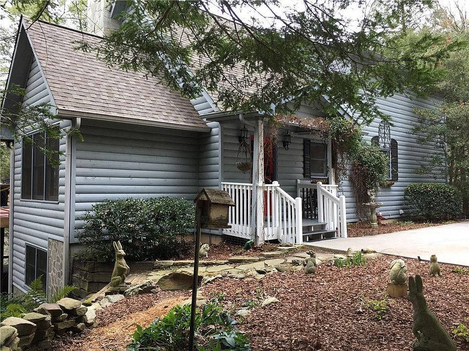 1st image of 132 Misty Oaks Ct