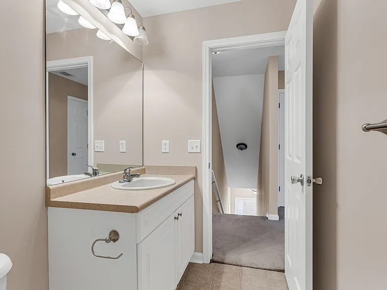 13 Cypress Ln — Photo 22