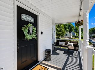 71 Reeve Ave, Bloomingdale Boro, NJ 07403