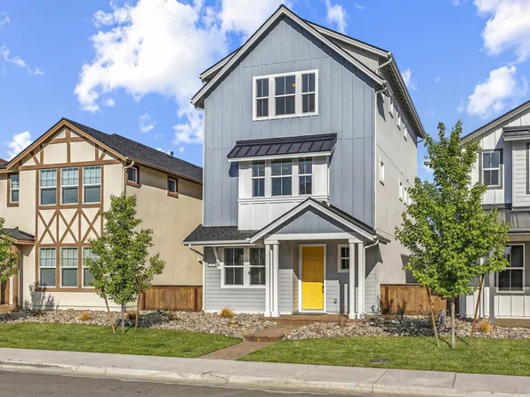1302 Grove St, Carson City, NV 89701