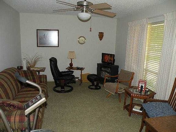 4th image of 1803 Wooten Dr