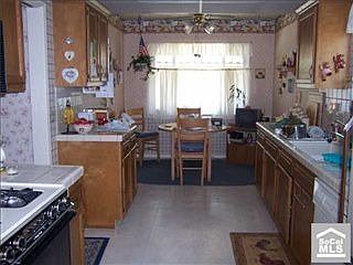 4th image of 11233 Larrylyn Dr