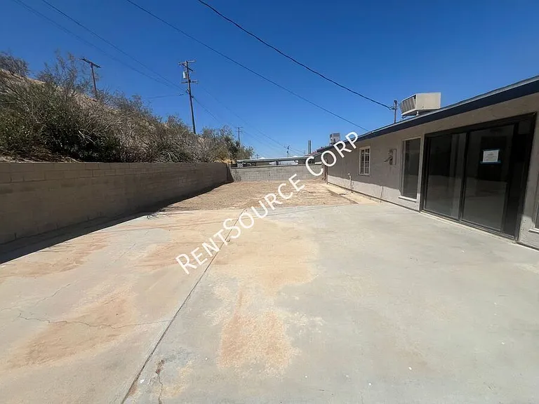 850 Linda Ln — Photo 27